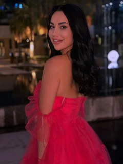 Anna escort in Paris