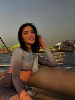 Arina escort in Paris