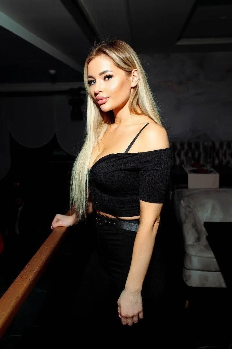 Asya escort in Paris