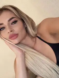 Asya escort in Paris