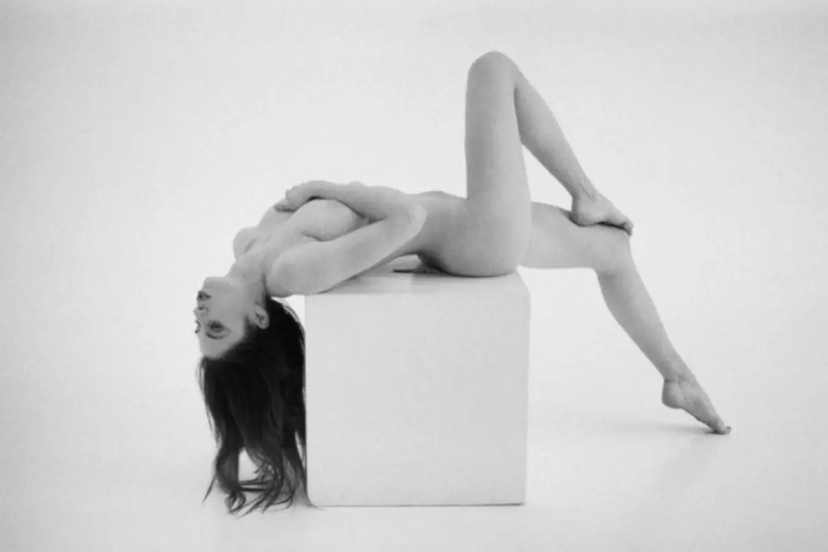 Azaliya escort in Paris