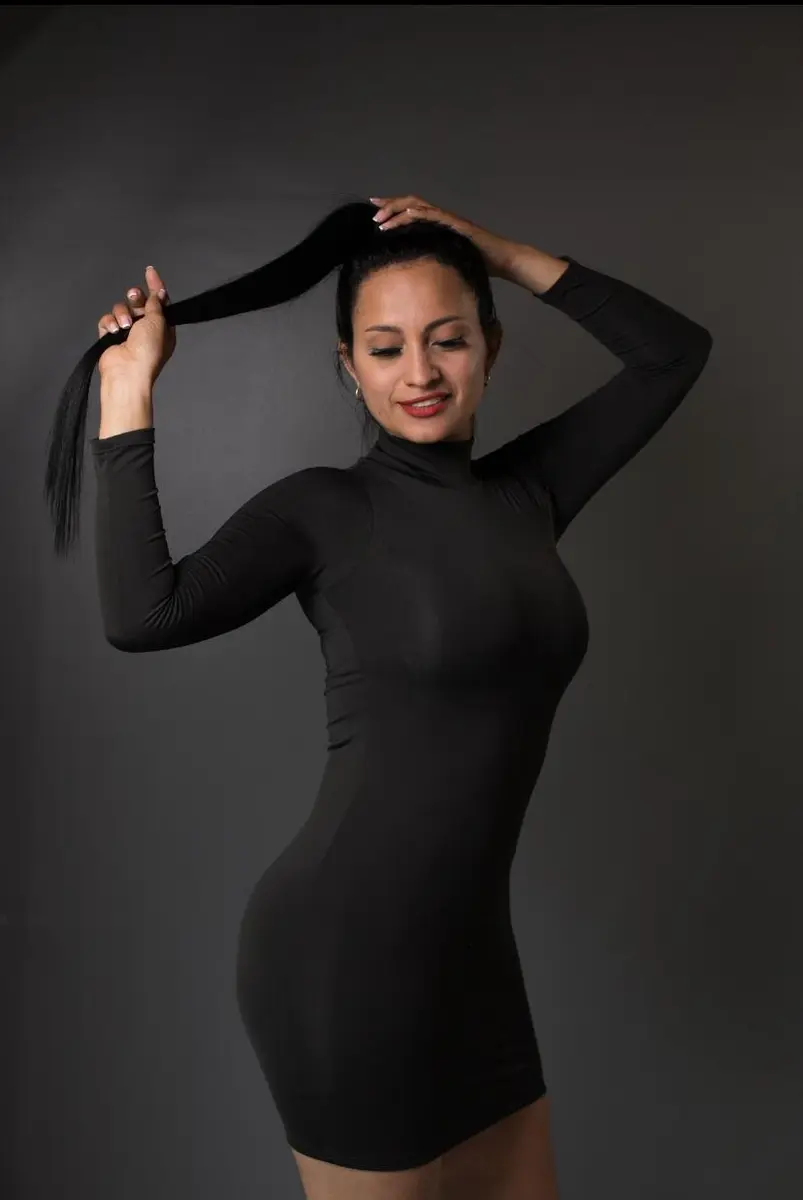 Davina escort in Paris