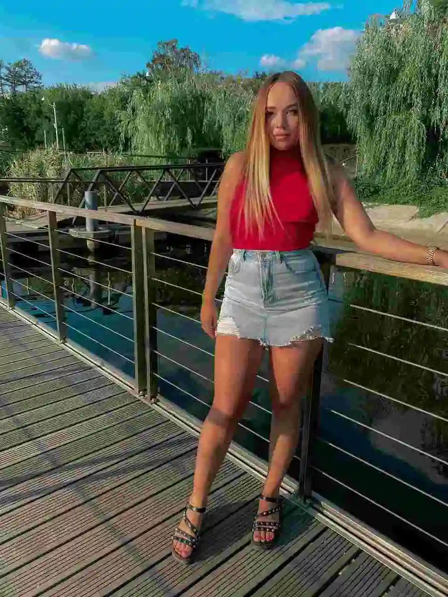 Malika escort in Paris