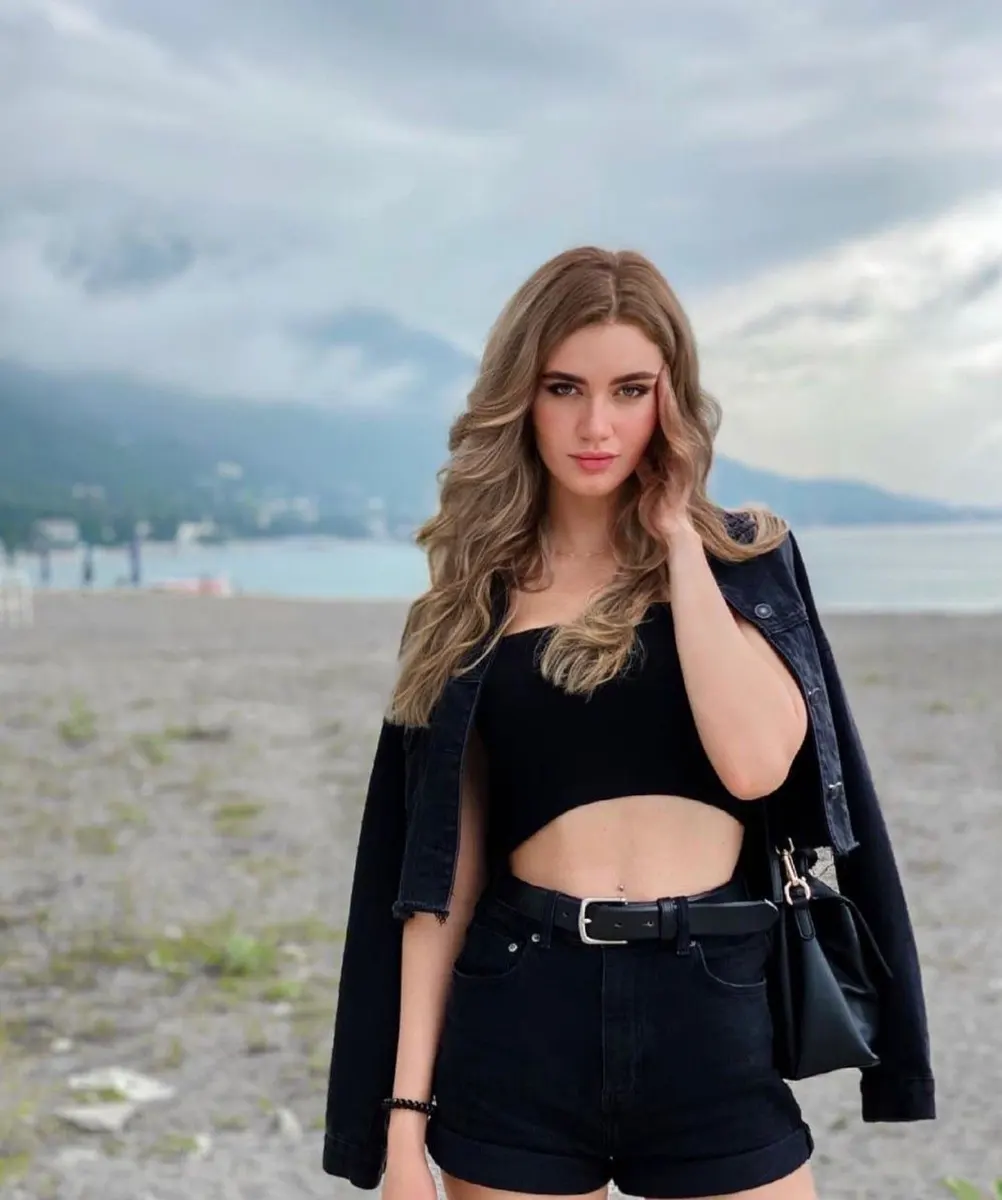 Sasha escort in Paris