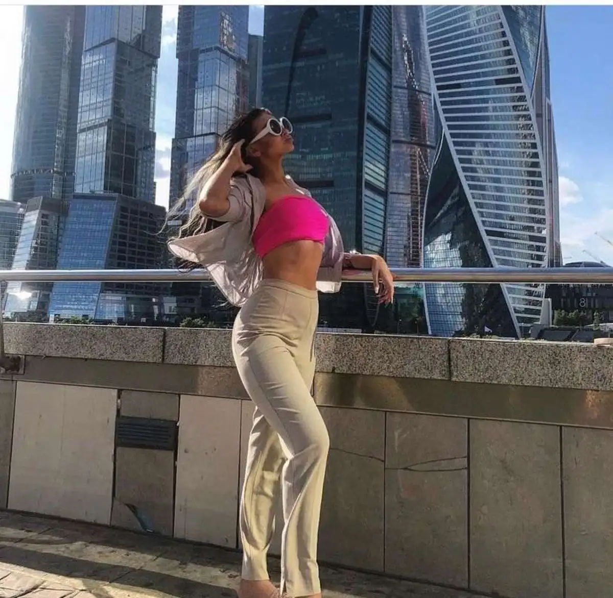 Sofia escort in Paris